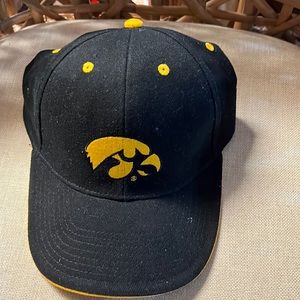 New Hawkeyes Mens Hat